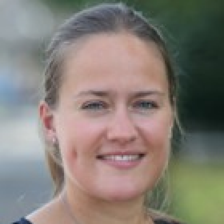 Dr. Kay Deckers