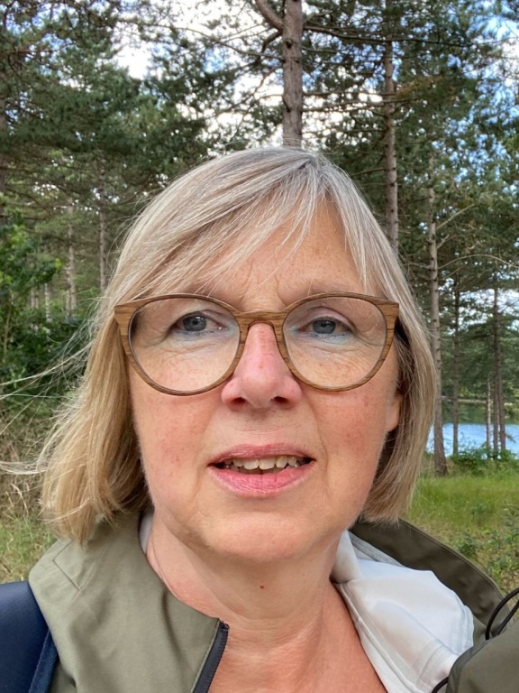 Monique Bos.jpg